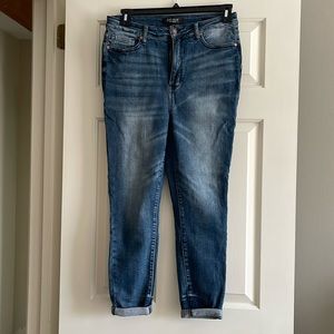 Judy Blue Tummy control skinny fit jeans